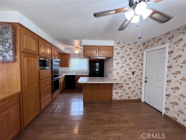 Building Photo - 15841 Las Solanas St