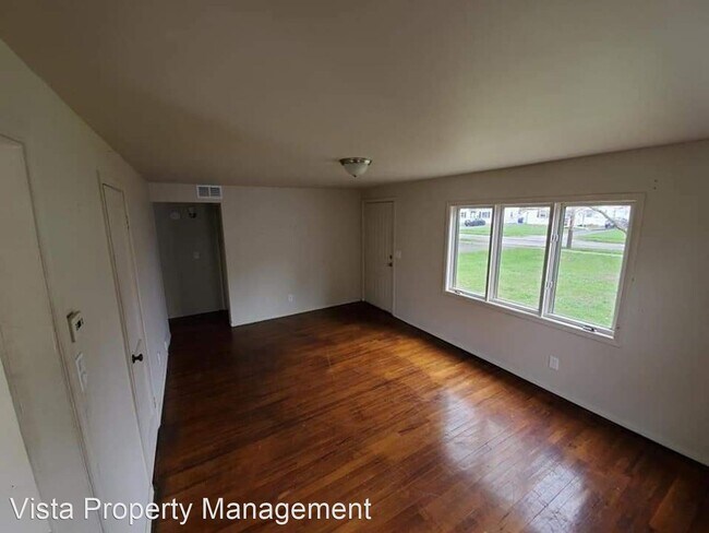 Foto del edificio - 3 br, 1 bath House - 149 Duxbury Rd