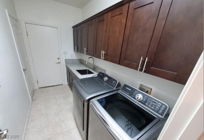 Foto del edificio - 3586 Fair Bluff St