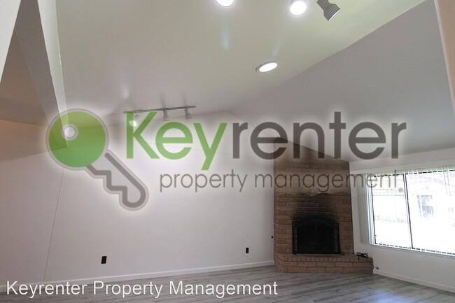 Building Photo - 3 br, 2 bath House - 5506 Fair Oaks Blvd