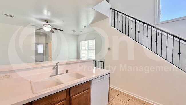 Building Photo - 1336 S Sabino Dr