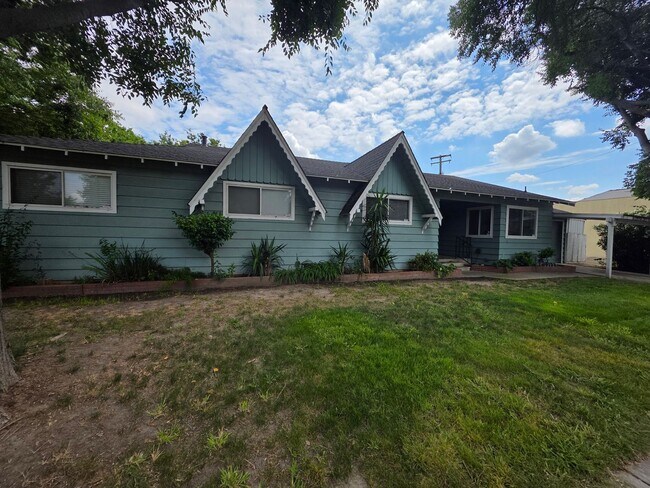 Foto del edificio - Bowen/Phelps Duplex