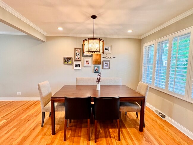 Building Photo - 1322 N Highland Ave