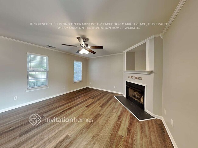 Building Photo - 756 Sir Raleigh Dr