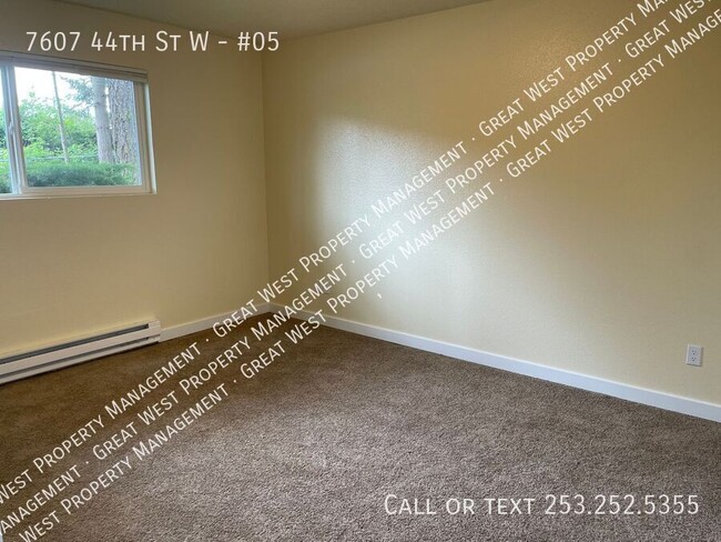 Building Photo - Ask about our MOVE IN SPECIAL!!