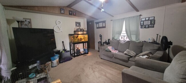 Foto del edificio - 2 bedroom 1 bathroom Mobile home near Denv...