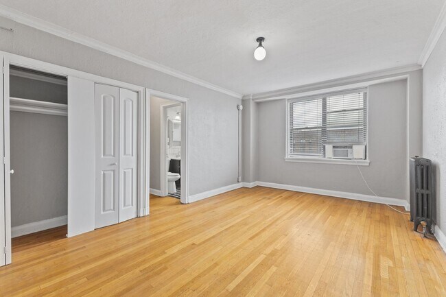 Foto del edificio - 28 E 16th St