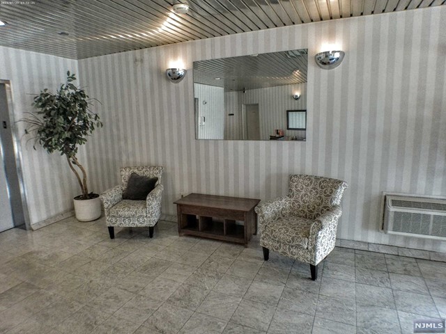 Building Photo - 38 E Moonachie Rd