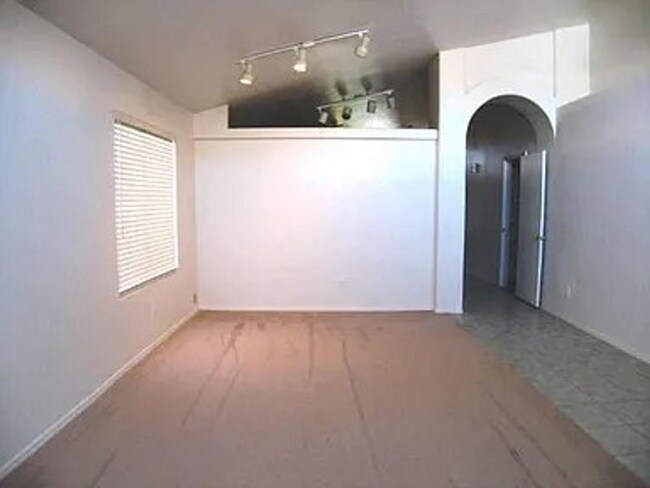 Building Photo - 8361 W Troy St