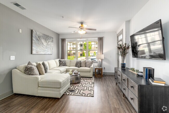 2HAB, 2BA - The Everlin at Indian Trail