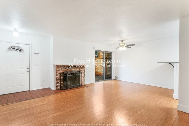 Foto del edificio - Charming 2 Bedroom in the Highland Neighbo...