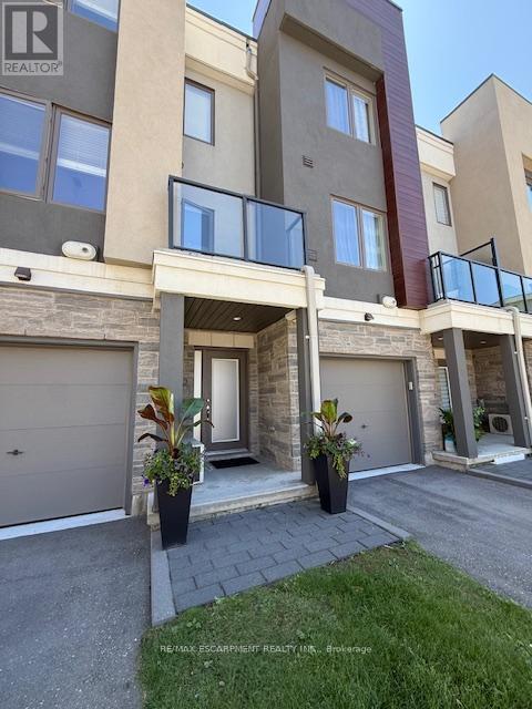 Photo principale - 115-115 Shoreview Pl