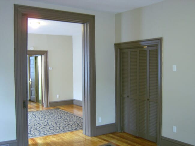 Building Photo - 3205 Arsenal St
