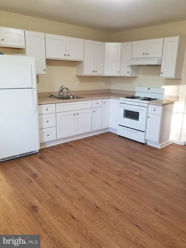 5799 Main St Unit 7, Mount Jackson, VA 22842 Apartment for Rent in