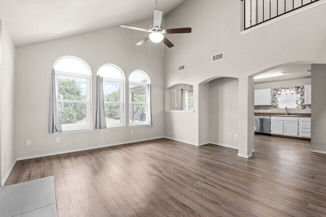 Building Photo - 2319 Schwald Rd