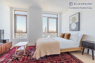 Building Photo - 482 Kent Ave