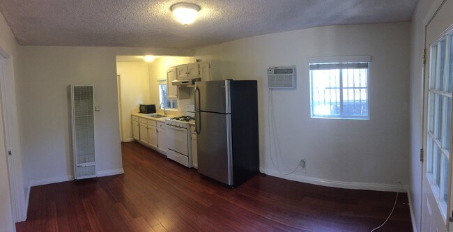 Foto del edificio - 3421 Walton Ave