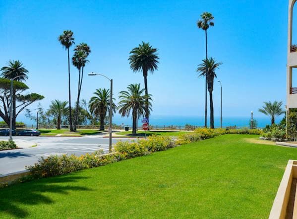 Photo - 311 Ocean Ave (Santa Monica, CA)