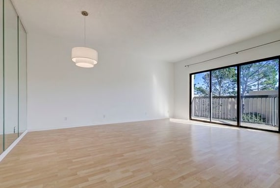 Building Photo - 661 Bering Dr