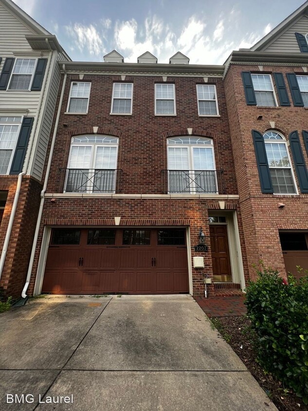 Primary Photo - 3 br, 3.5 bath House - 2203 Barnstable Dr