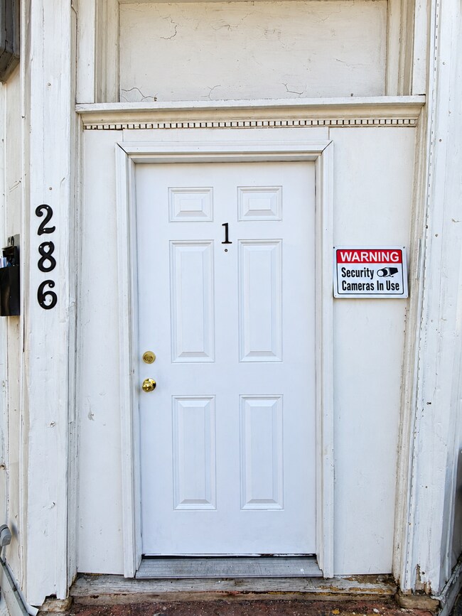 Foto del edificio - 286 Sussex Ave