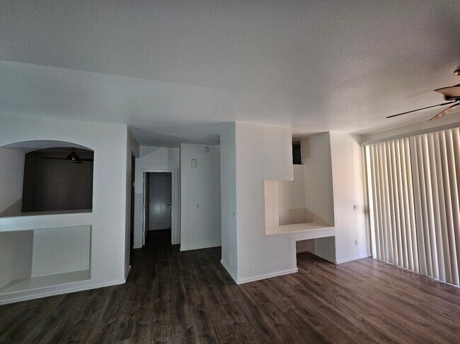 Foto del edificio - 7023 E Kessler Ave