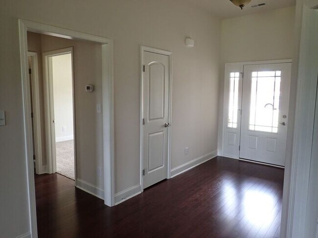 Foto del edificio - Available in June in amazing location