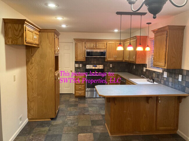 Foto del edificio - 417 Jeb St