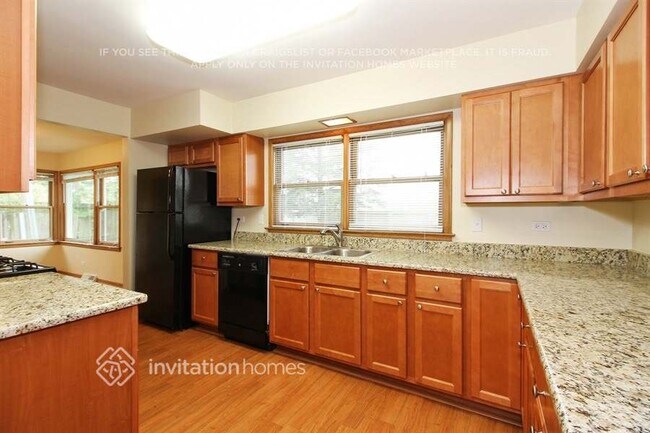 Foto del edificio - 1036 Braemar Rd