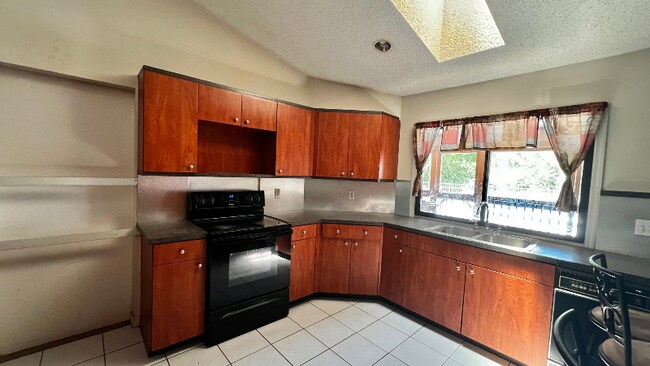 Foto del edificio - 11579 56th Pl N