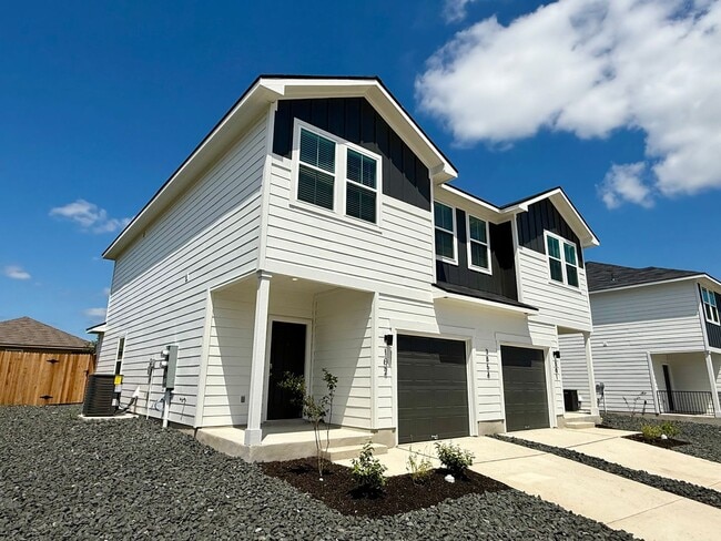 Building Photo - BRAND NEW 3 Bedroom, 2.5 Bathroom, Two-sto...