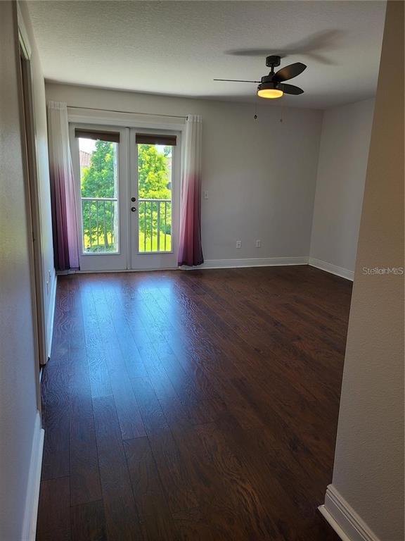 Building Photo - 277 Valencia Cir