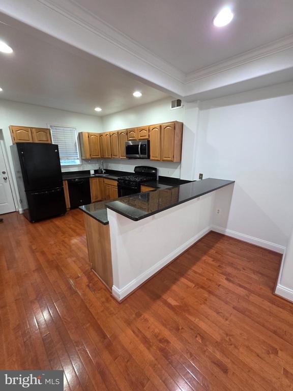 Foto del edificio - 3710 E Pratt St