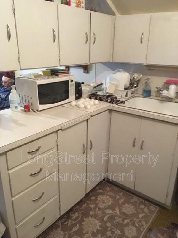 Foto del edificio - 722 NW 11th St