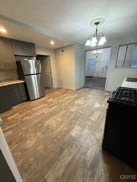 Foto del edificio - 13 Elm St