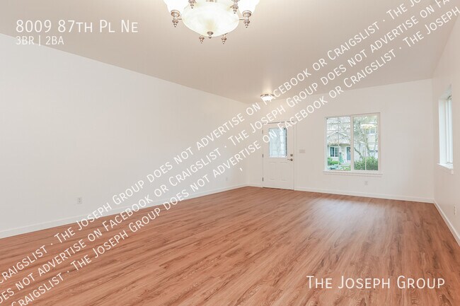 Foto del edificio - 8009 87th Pl NE