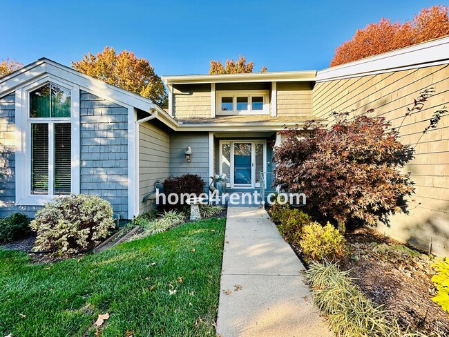 Building Photo - Beautiful Leawood Home, Maintenance Free w...