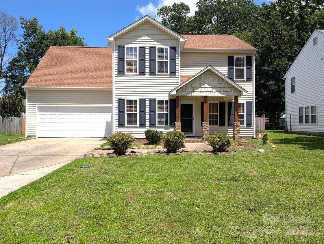 Foto principal - 9935 Redbud Tree Ct