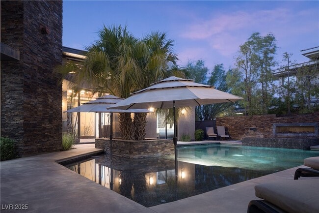 Foto del edificio - 17 Soaring Bird Ct