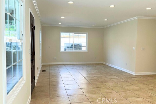 Building Photo - 1520 Orange Grove Ave