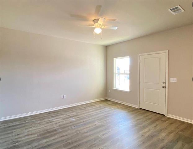 Foto del edificio - 2841 Peony Dr