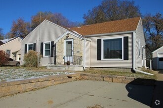 Building Photo - 2718 Wyoming St