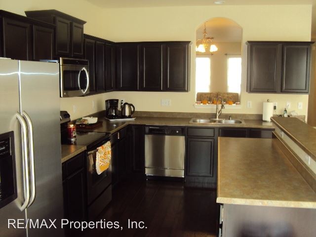 Building Photo - 4816 Condor Creek Pt