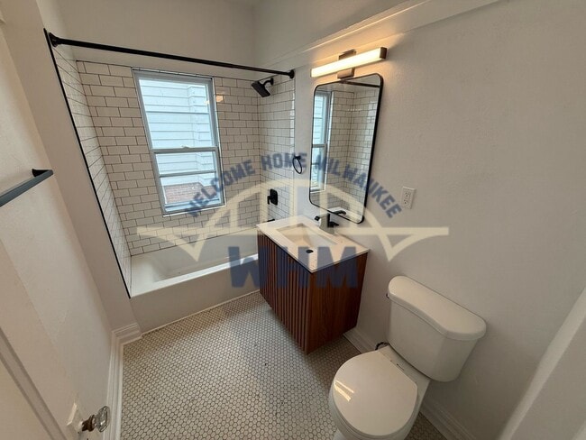 Foto del edificio - 1607 N 52nd St