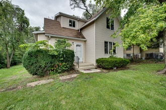 Building Photo - 407 Linden Ave