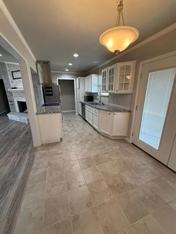 Building Photo - 100 Bugle Ct