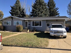 Building Photo - 1070 Foster Dr