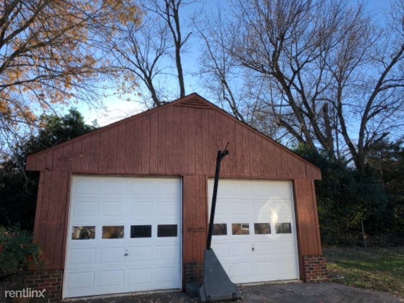 Building Photo - 5 br, 2 bath House - 6401 Gatesgreen Dr
