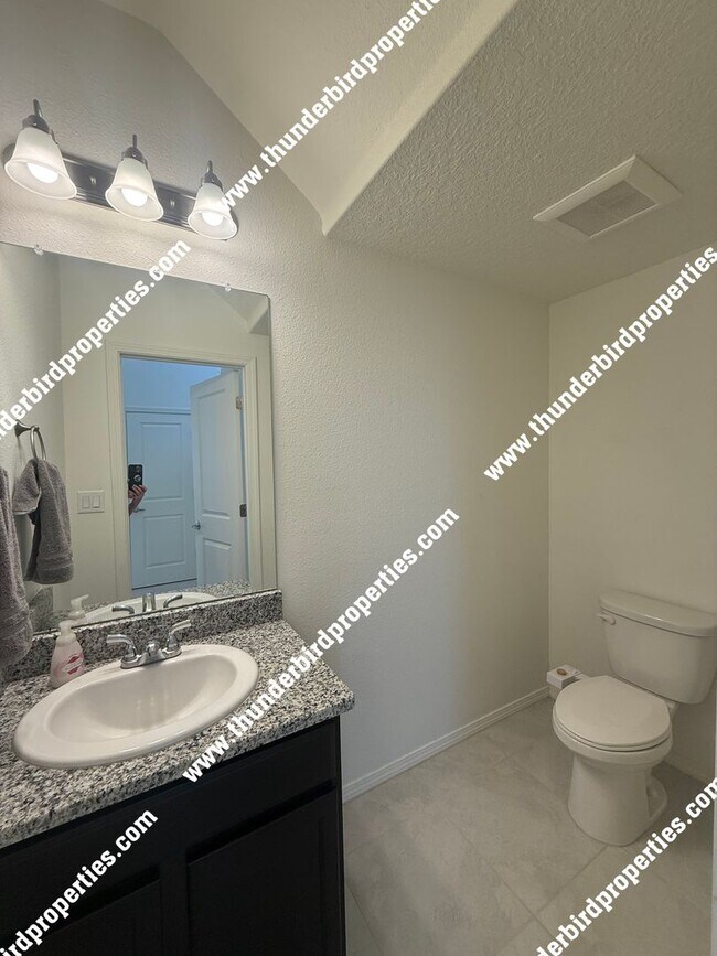 Foto del edificio - Great 4 bedroom home - Rio Rancho