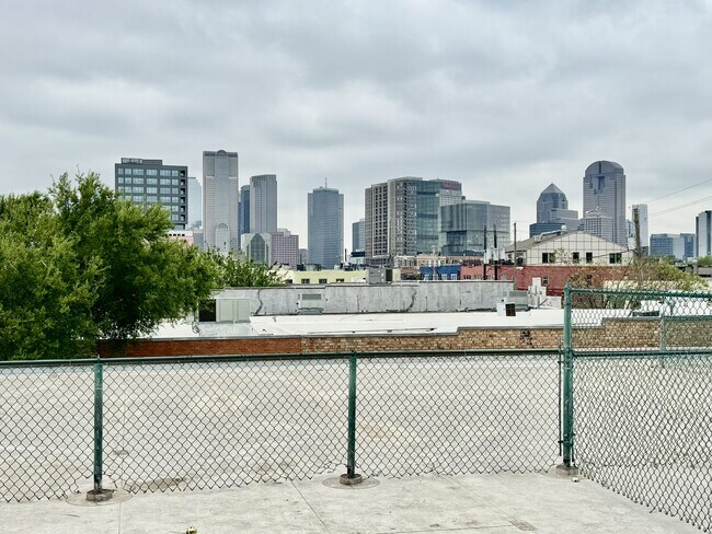 Photo - 3026 Commerce St Townhome